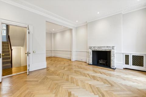 6 bedroom terraced house to rent, Eaton Terrace, London, SW1W