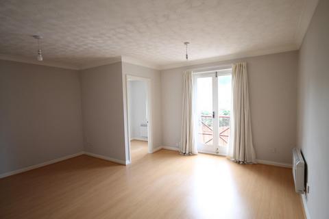 1 bedroom apartment to rent, Chamberlin Court Westfield Lane Cambridge