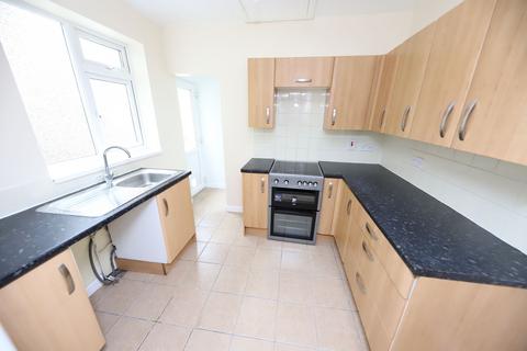 3 bedroom terraced house to rent, Tonypandy CF40