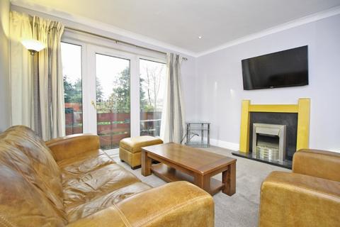 undefined, West Craigs Crescent, Edinburgh, EH12
