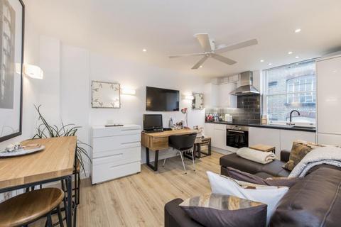 1 bedroom apartment to rent, 1 Talbot Yard, London SE1