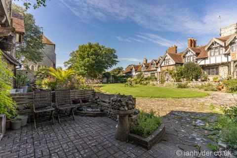 4 bedroom terraced house for sale, Tudor Close, Dean Court Road, Rottingdean, Brighton BN2