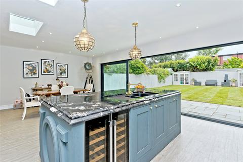 66 Berrylands, Surbiton, KT5 8JY