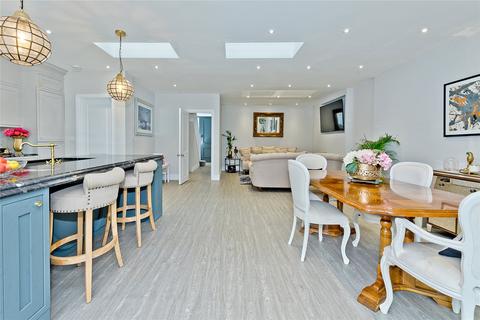 66 Berrylands, Surbiton, KT5 8JY