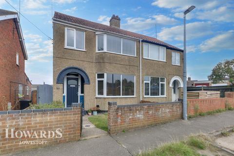 3 bedroom semi-detached house for sale, Sycamore Avenue, Oulton Broad