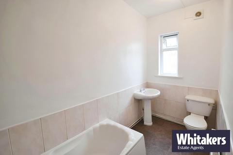 2 bedroom terraced house to rent, Zetland Street, Hull, HU3