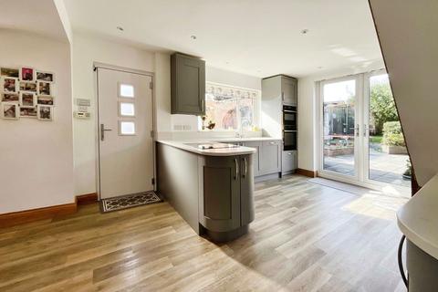 4 bedroom detached house for sale, Dunton Road, Leicester LE9
