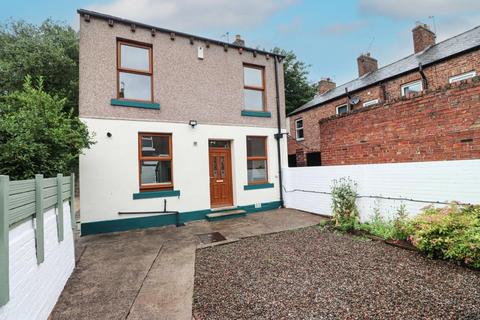 3 bedroom detached house to rent, Milbourne Street, Carlisle CA2