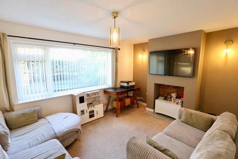 2 bedroom semi-detached house to rent, Sherington Avenue, Coventry - Recently Renovated Two Bed, Allesley Park