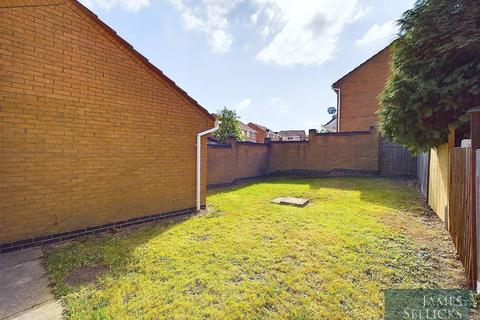 3 bedroom semi-detached house for sale, 3 BEDROOM HOME WITH GARAGE, Rivets Meadow Close, Thorpe Astley, Leicester