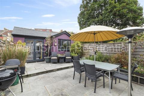 4 bedroom terraced house for sale, Clinton Road, Harringay, London, N15