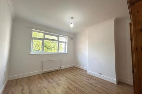 3 bedroom semi-detached house to rent, Stanmore,  Harrow,  HA3