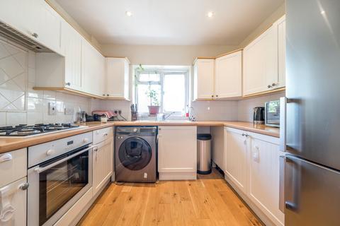 2 bedroom maisonette for sale, Newbury Way, Northolt, Middlesex