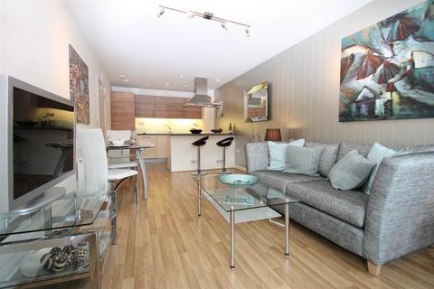 1 bedroom flat for sale, Vellum Court, Hillyfield, Walthamstow, E17