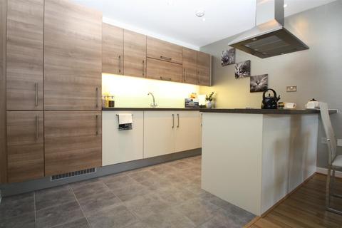 1 bedroom flat for sale, Vellum Court, Hillyfield, Walthamstow, E17