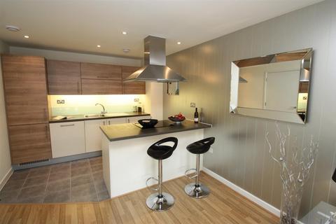 1 bedroom flat for sale, Vellum Court, Hillyfield, Walthamstow, E17