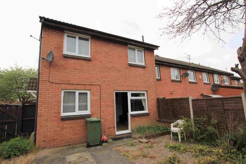 1 bedroom semi-detached house to rent, Cuthbert Close