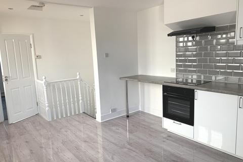 1 bedroom flat to rent, NORTHWOOD, HA6