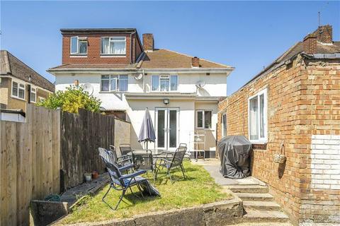 3 bedroom semi-detached house for sale, Felbridge Avenue, Stanmore HA7