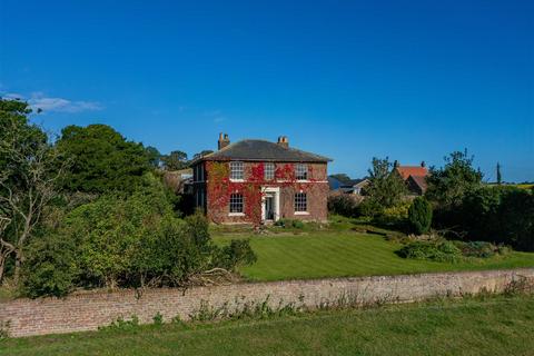 6 bedroom detached house for sale, Pinfold Lane, Bridlington