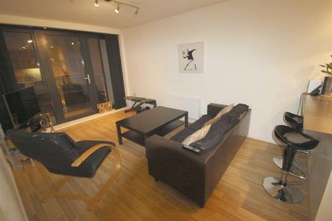 1 bedroom flat for sale, Vellum Court, Hillyfield, Walthamstow, E17