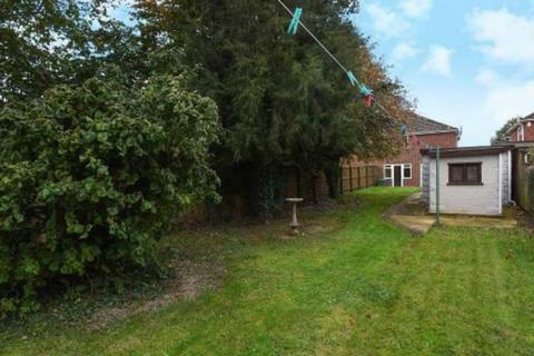 3 bedroom semi-detached house to rent, Van Diemans Lane, Oxford OX4