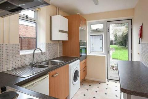 3 bedroom semi-detached house to rent, Van Diemans Lane, Oxford OX4