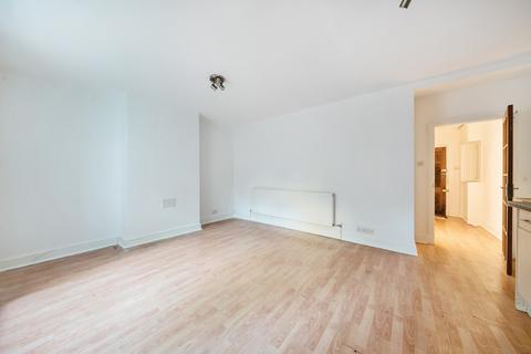 1 bedroom maisonette for sale, Kew Bridge Road, Brentford, Middlesex