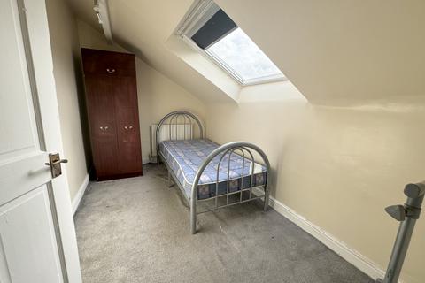 11 Bellbrooke Place, Leeds, LS9 6AR