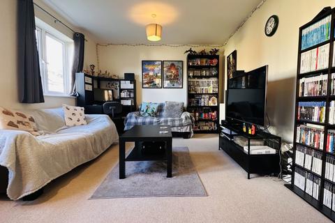 1 bedroom apartment for sale, Bowes Road, Surrey TW18