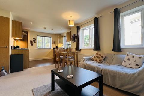 1 bedroom apartment for sale, Bowes Road, Surrey TW18