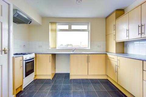 3 bedroom flat to rent, Buttermere Road, North Shields, Tyne & Wear