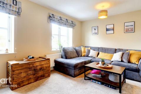 3 bedroom townhouse for sale, All Saints Court, Bury St Edmunds