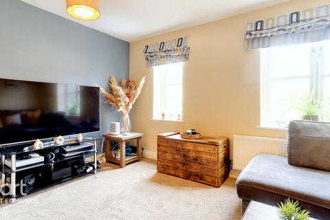 3 bedroom townhouse for sale, All Saints Court, Bury St Edmunds