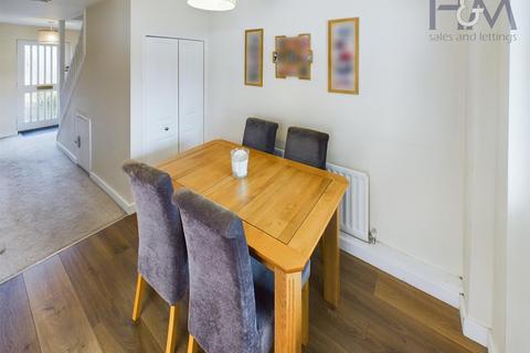 82 Bronte Paths, Stevenage, SG2 0PJ