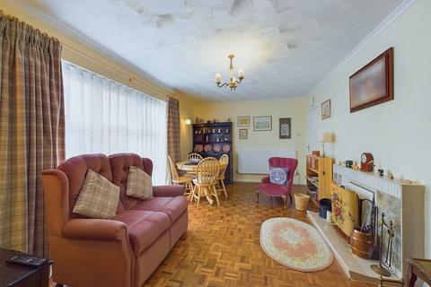 2 bedroom detached bungalow for sale, Rusper Road South, Worthing, BN13