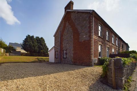 3 bedroom end of terrace house for sale, Newport Road, Caldicot, Chepstow, Monmouthshire, NP26