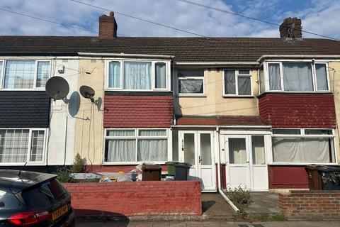 3 bedroom terraced house for sale, 301 New Road, Dagenham, Essex, RM10 9ND