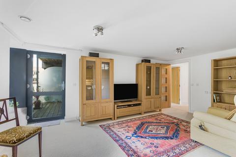 1 bedroom apartment for sale, Mandeville Court, Potters Bar, EN6