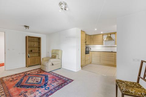 1 bedroom apartment for sale, Mandeville Court, Potters Bar, EN6