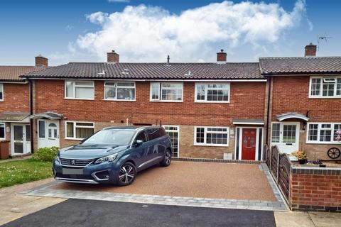 3 bedroom terraced house for sale, Newton Road, Stevenage, Hertfordshire, SG2