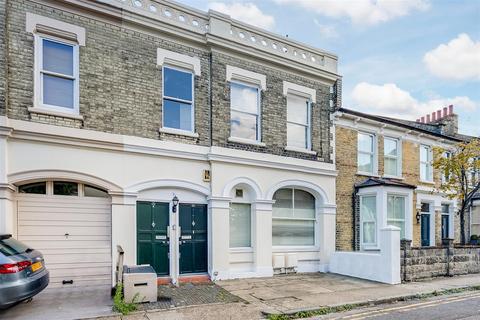 1 bedroom flat for sale, Sutton Lane North, London, W4