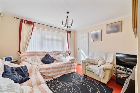 2 bedroom semi-detached house for sale, Ellenborough Road, Sidcup