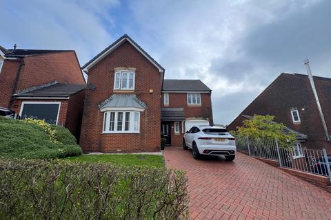 4 bedroom detached house for sale, Cedar Wood Drive, Tonyrefail - Tonyrefail