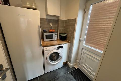 41 Cedar Wood Drive, Tonyrefail, Porth, CF39 8JB