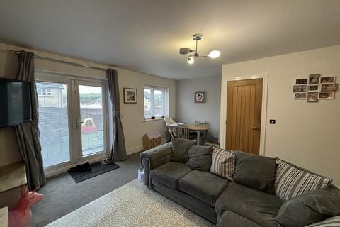 3 bedroom townhouse for sale, New Road, Denholme BD13