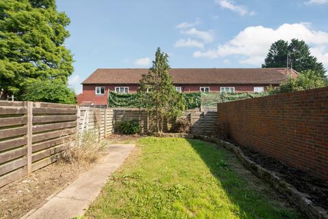 3 bedroom terraced house for sale, Griggs Meadow, Dunsfold, GU8