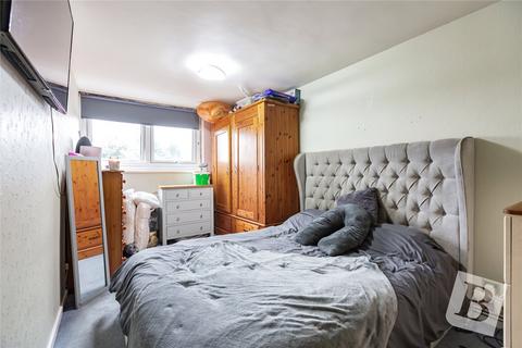 2 bedroom apartment for sale, Parkview House, Sunrise Avenue, Hornchurch, Essex, RM12