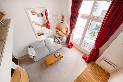 Studio for sale, Leinster Gardens, London, W2