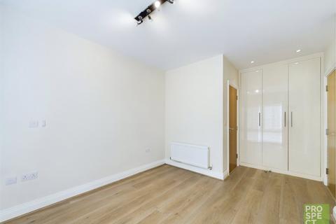 2 bedroom apartment to rent, Bridge Avenue, Maidenhead, Berkshire, SL6